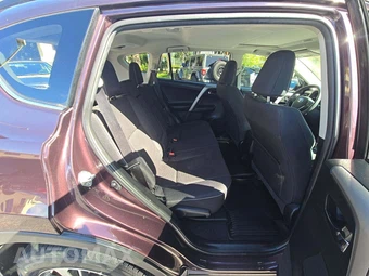 2017 Toyota RAV4 XLE - miniatura 13