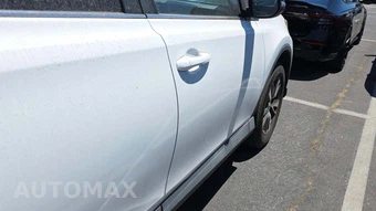 2017 Toyota RAV4 XLE – miniatura 32