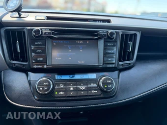 2017 Toyota RAV4 XLE - miniatura 16