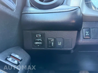 2017 Toyota RAV4 XLE - miniatura 19