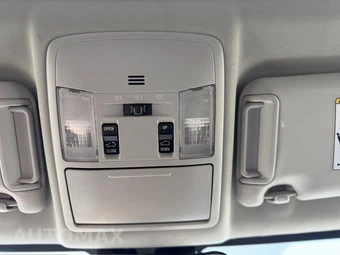 2017 Toyota RAV4 XLE - miniatura 20