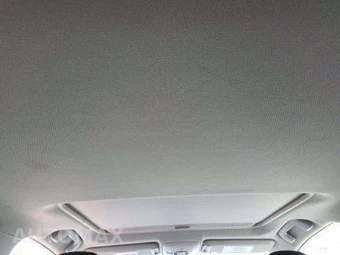 2017 Toyota RAV4 XLE – miniatura 12
