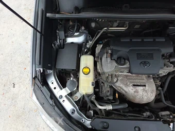 2017 Toyota RAV4 XLE – miniatura 28