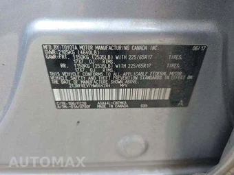 2017 Toyota RAV4 XLE – miniatura 6