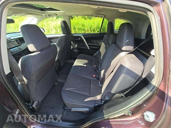 2017 Toyota RAV4 XLE – miniatura 13