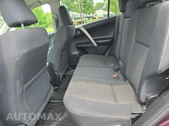2017 Toyota RAV4 XLE – miniatura 16