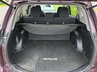 2017 Toyota RAV4 XLE – miniatura 19