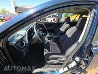 2017 Toyota RAV4 XLE – miniatura 7