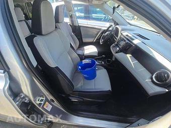 2017 Toyota RAV4 XLE - miniatura 18