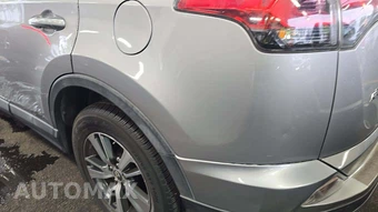 2017 Toyota RAV4 XLE – miniatura 33