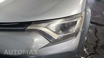 2017 Toyota RAV4 XLE – miniatura 34