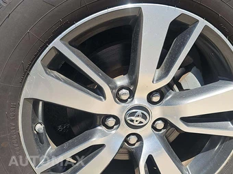 2017 Toyota RAV4 XLE – miniatura 30