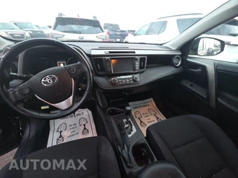 2017 Toyota RAV4 XLE – miniatura 11