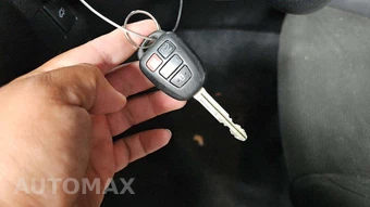 2017 Toyota RAV4 XLE – miniatura 20