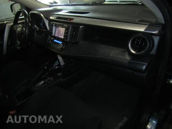 2017 Toyota RAV4 XLE – miniatura 14