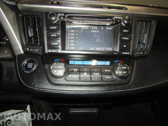 2017 Toyota RAV4 XLE – miniatura 15