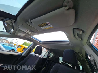 2017 Toyota RAV4 XLE – miniatura 11