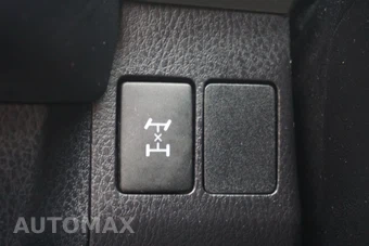 2017 Toyota RAV4 XLE – miniatura 14