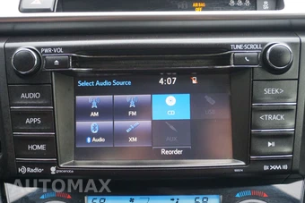 2017 Toyota RAV4 XLE – miniatura 34