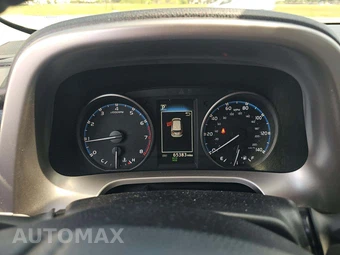 2017 Toyota RAV4 XLE - miniatura 9