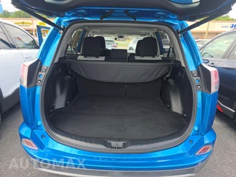 2017 Toyota RAV4 XLE - miniatura 13