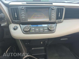 2017 Toyota RAV4 XLE – miniatura 10