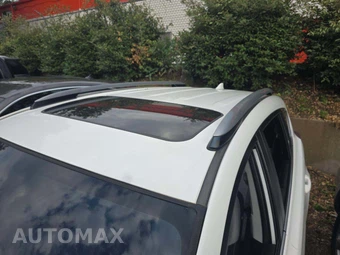 2017 Toyota RAV4 XLE – miniatura 12