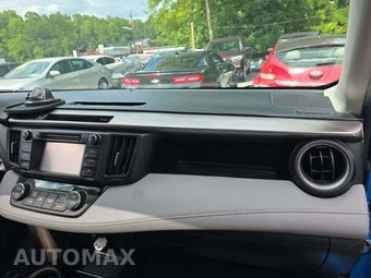 2017 Toyota RAV4 XLE – miniatura 19