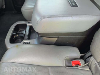 2017 Toyota Sequoia Platinum – miniatura 22