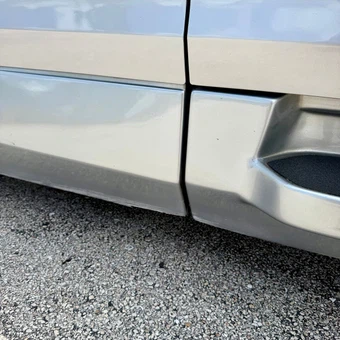 2017 Toyota Sienna 119.3" WB - miniatura 133