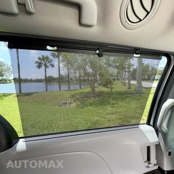 2017 Toyota Sienna 119.3" WB - miniatura 35