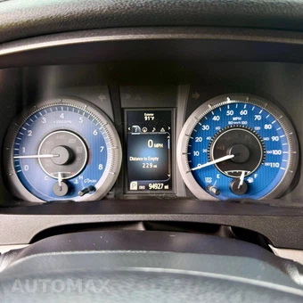 2017 Toyota Sienna 119.3" WB - miniatura 55