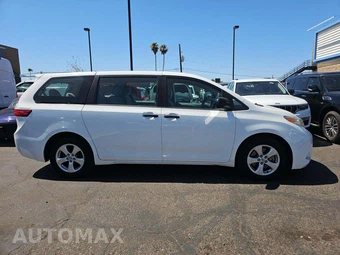 2017 Toyota Sienna L 7-Passenger 119.3" WB - miniatura 4