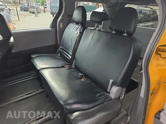 2017 Toyota Sienna L 7-Passenger 119.3" WB - miniatura 16