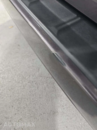 2017 Toyota Sienna LE 7-Passenger 119.3" WB - miniatura 24