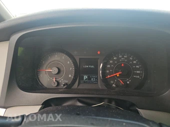 2017 Toyota Sienna LE 7-Passenger 119.3" WB - miniatura 12