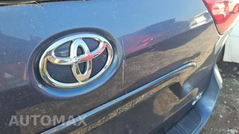 2017 Toyota Sienna LE 7-Passenger 119.3" WB - miniatura 21