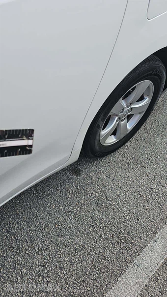2017 Toyota Sienna LE 8-Passenger 119.3" WB - miniatura 25