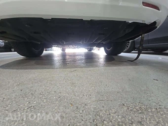 2017 Toyota Sienna LE 8-Passenger 119.3" WB - miniatura 16