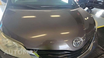 2017 Toyota Sienna LE 8-Passenger 119.3" WB - miniatura 35