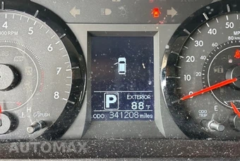 2017 Toyota Sienna LE 8-Passenger 119.3" WB - miniatura 12