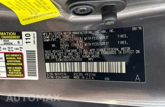 2017 Toyota Sienna LE 8-Passenger 119.3" WB - miniatura 30