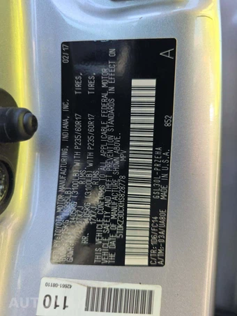 2017 Toyota Sienna LE 8-Passenger 119.3" WB - miniatura 2