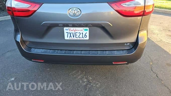 2017 Toyota Sienna LE 8-Passenger 119.3" WB - miniatura 30