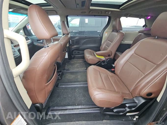 2017 Toyota Sienna Limited Premium 7-Passenger 119.3" WB - miniatura 13