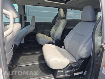 2017 Toyota Sienna Limited Premium 7-Passenger 119.3" WB - miniatura 13