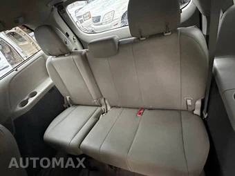 2017 Toyota Sienna Limited Premium 7-Passenger 119.3" WB - miniatura 15
