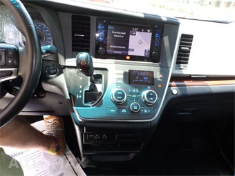 2017 Toyota Sienna Limited Premium 7-Passenger 119.3" WB - miniatura 12