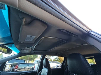 2017 Toyota Sienna SE 8-Passenger 119.3" WB - miniatura 21