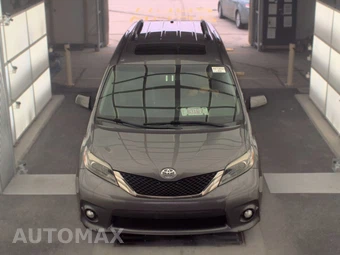 2017 Toyota Sienna SE 8-Passenger 119.3" WB - miniatura 2